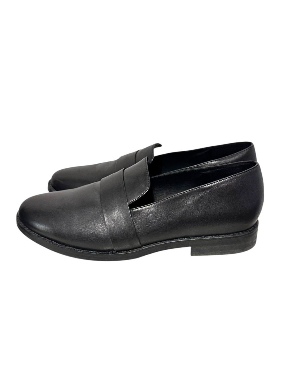 Eileen fisher Classic Black Leather Penny Loafers 9.5